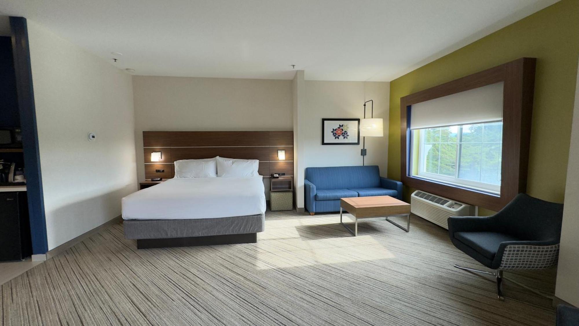 Holiday Inn Express Hotel & Suites Marina By Ihg Exterior foto